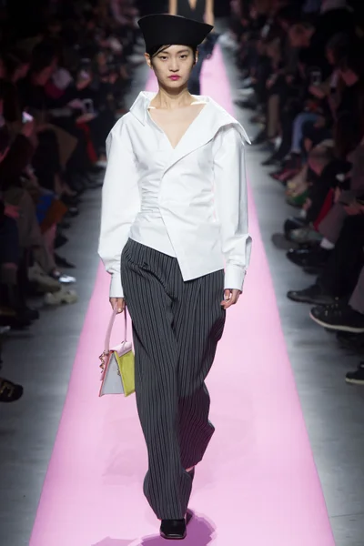 Look 22